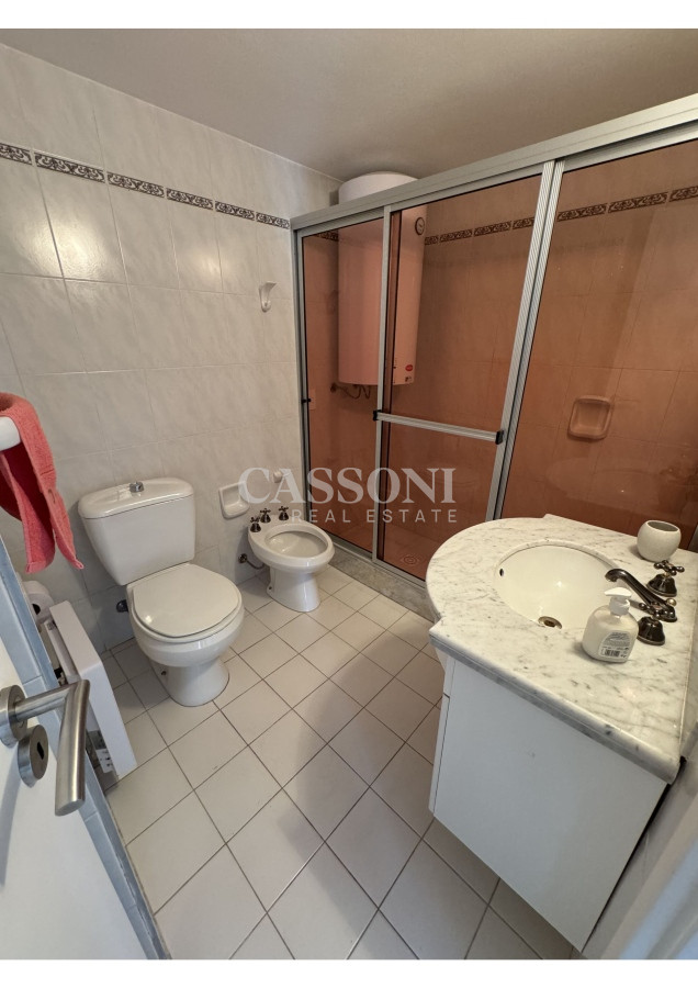 Apartamento ID.2184 - ALQUILER Y VENTA Apartamento Long Beach, Punta del Este
