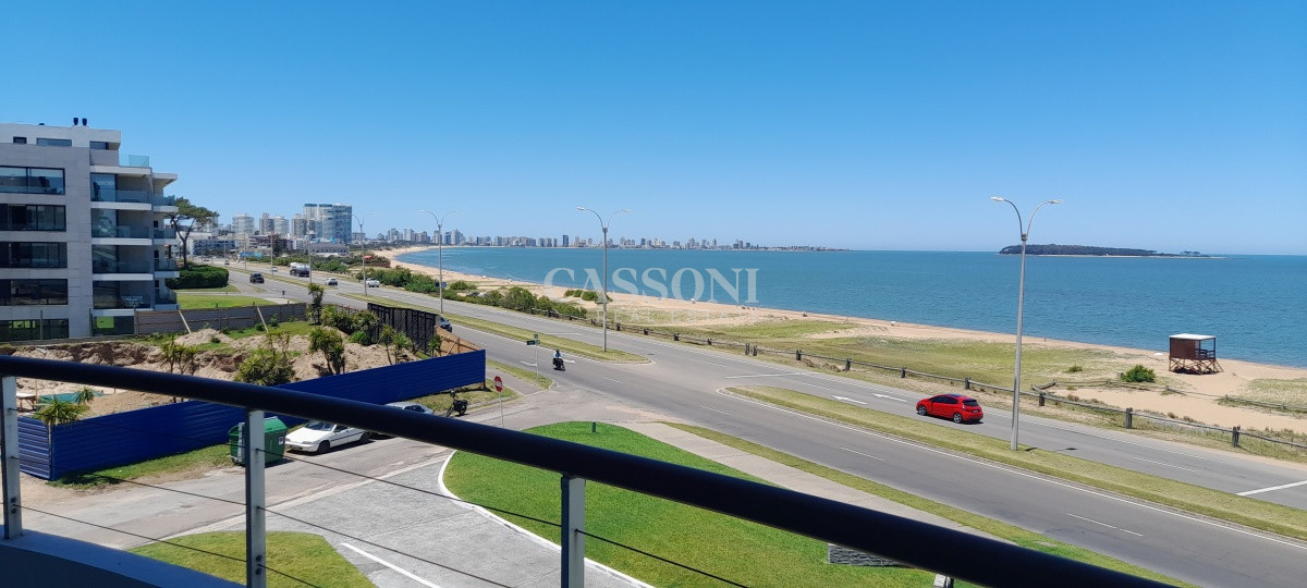 Apartamento ID.897 - Confortable Frente a Playa Mansa 