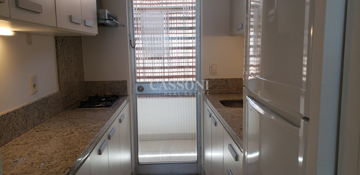 Apartamento ID.1500 - Bajo de Precio, Primera Fila a Brava, Totalemente Reciclado, 2 Dormitorios 