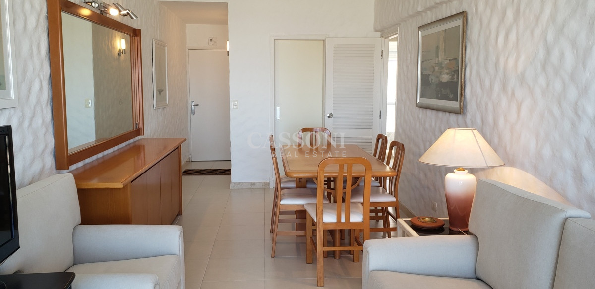 Apartamento ID.1500 - Bajo de Precio, Primera Fila a Brava, Totalemente Reciclado, 2 Dormitorios 