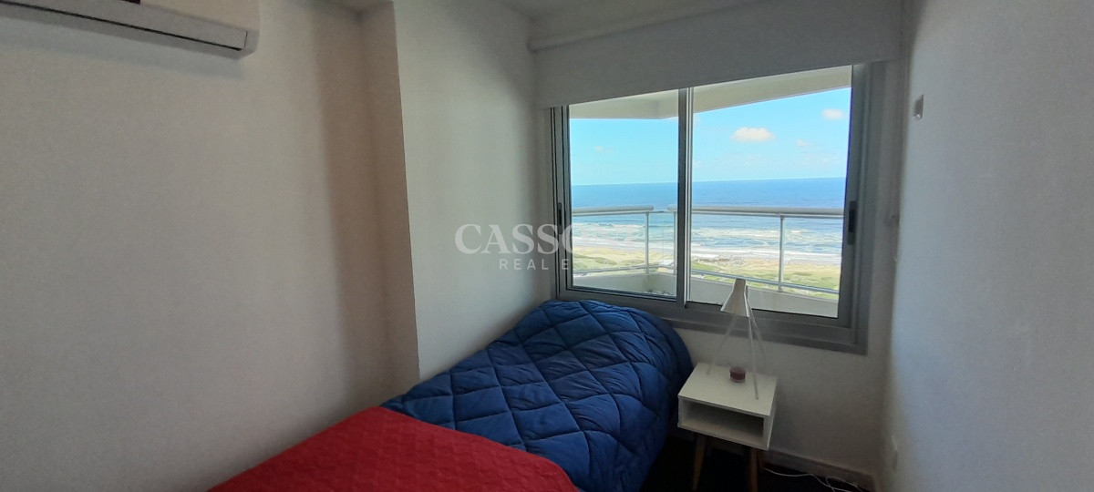 Apartamento ID.216 - Estupendo de 3 Dormitorios 