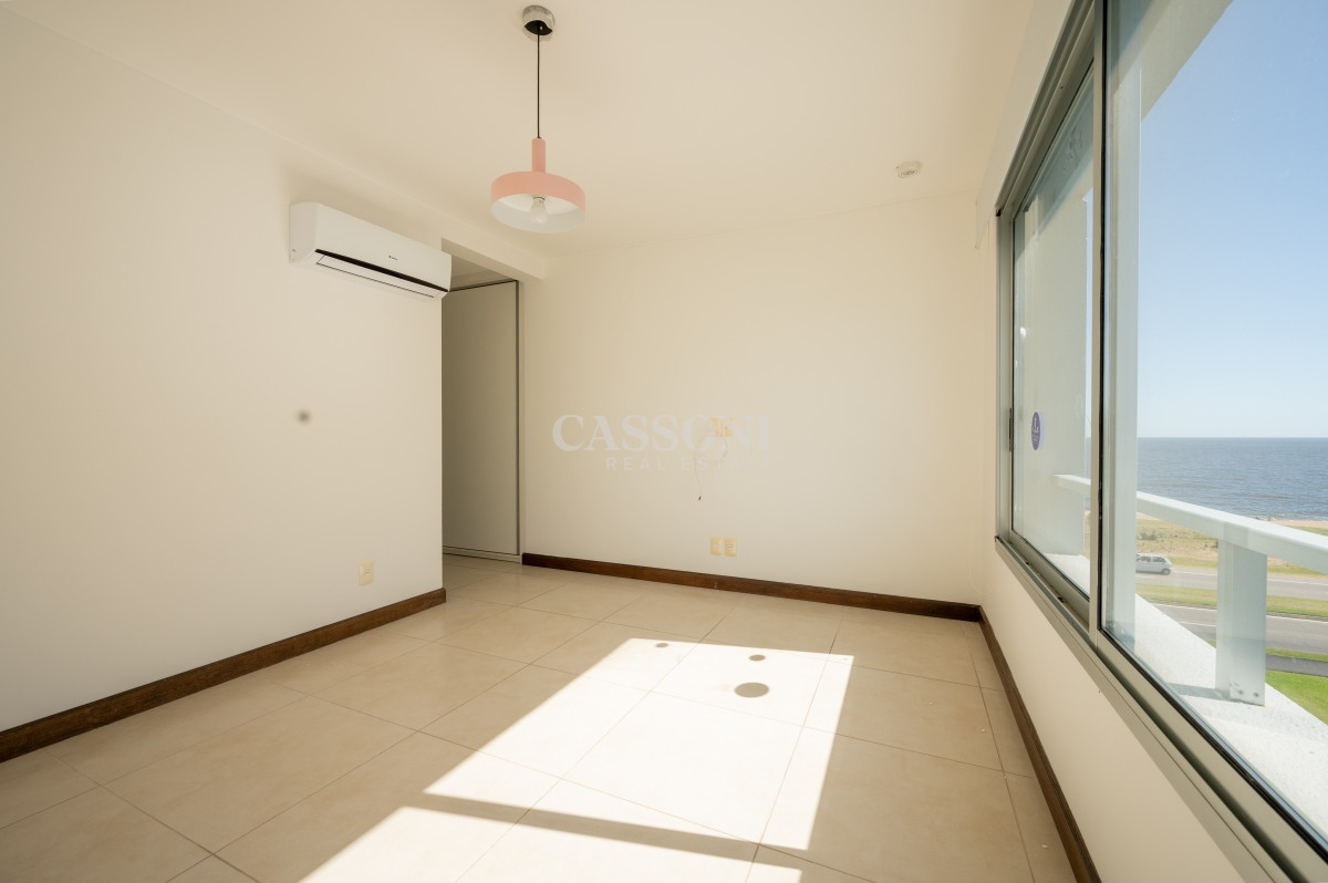 Apartamento ID.1008 - Venta Apartamento Penthouse, Frente al mar 