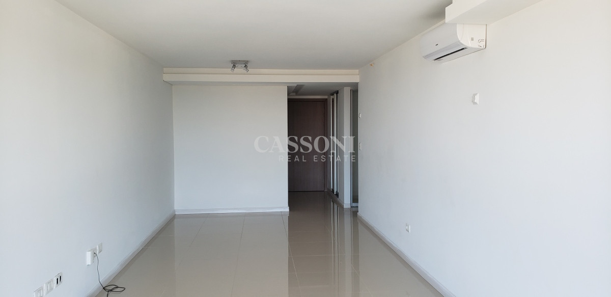 Apartamento ID.25 - Venta, Piso Alto, 3 Dormitorios, Look Brava