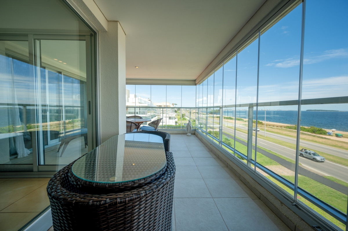 Apartamento ID.1586 - Venta Apartamento Penthouse, Frente al Mar