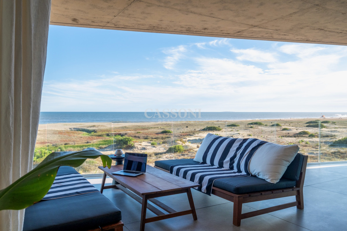 Apartamento ID.4893 - The Colette | Lujo frente al mar en su máxima expresión 