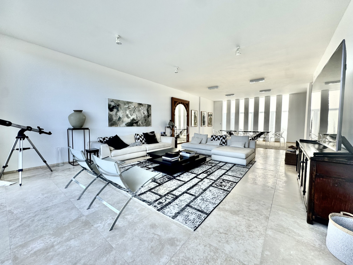 Apartamento ID.5123 - Dúplex de 4 dormitorios + servicio en Delamar, La Barra