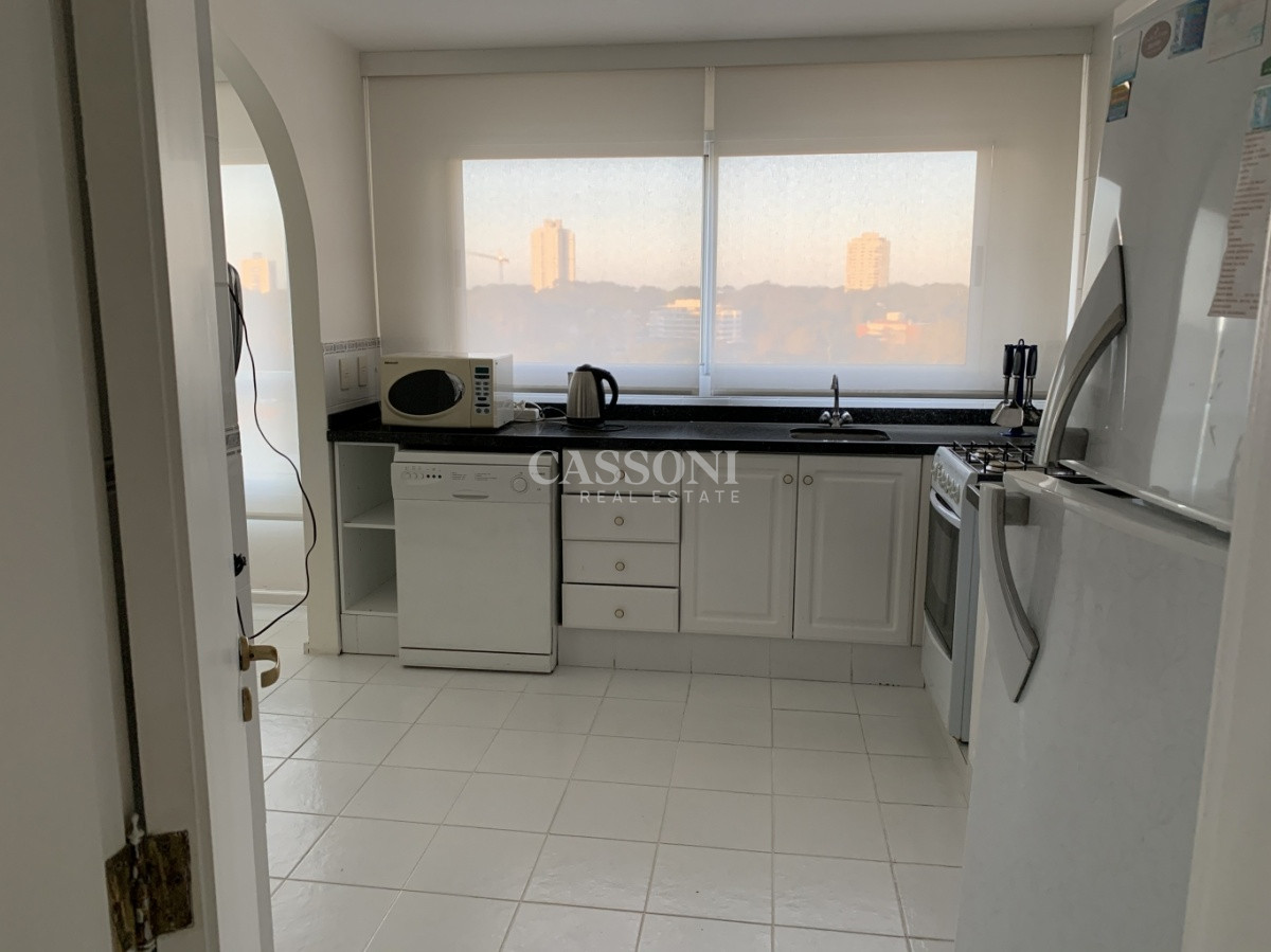 Apartamento ID.20 - Alquiler apartamento 3 dormitorios y servicio