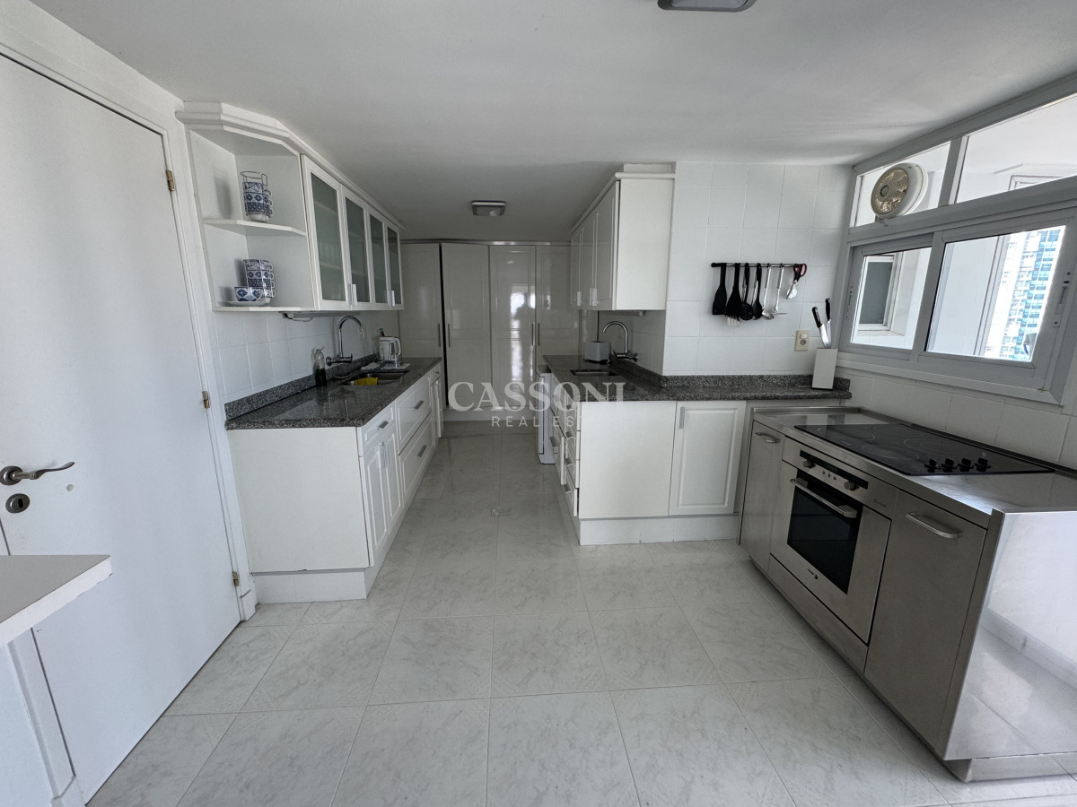 Apartamento ID.4781 - Tequendama I Penthouse Frente al Mar
