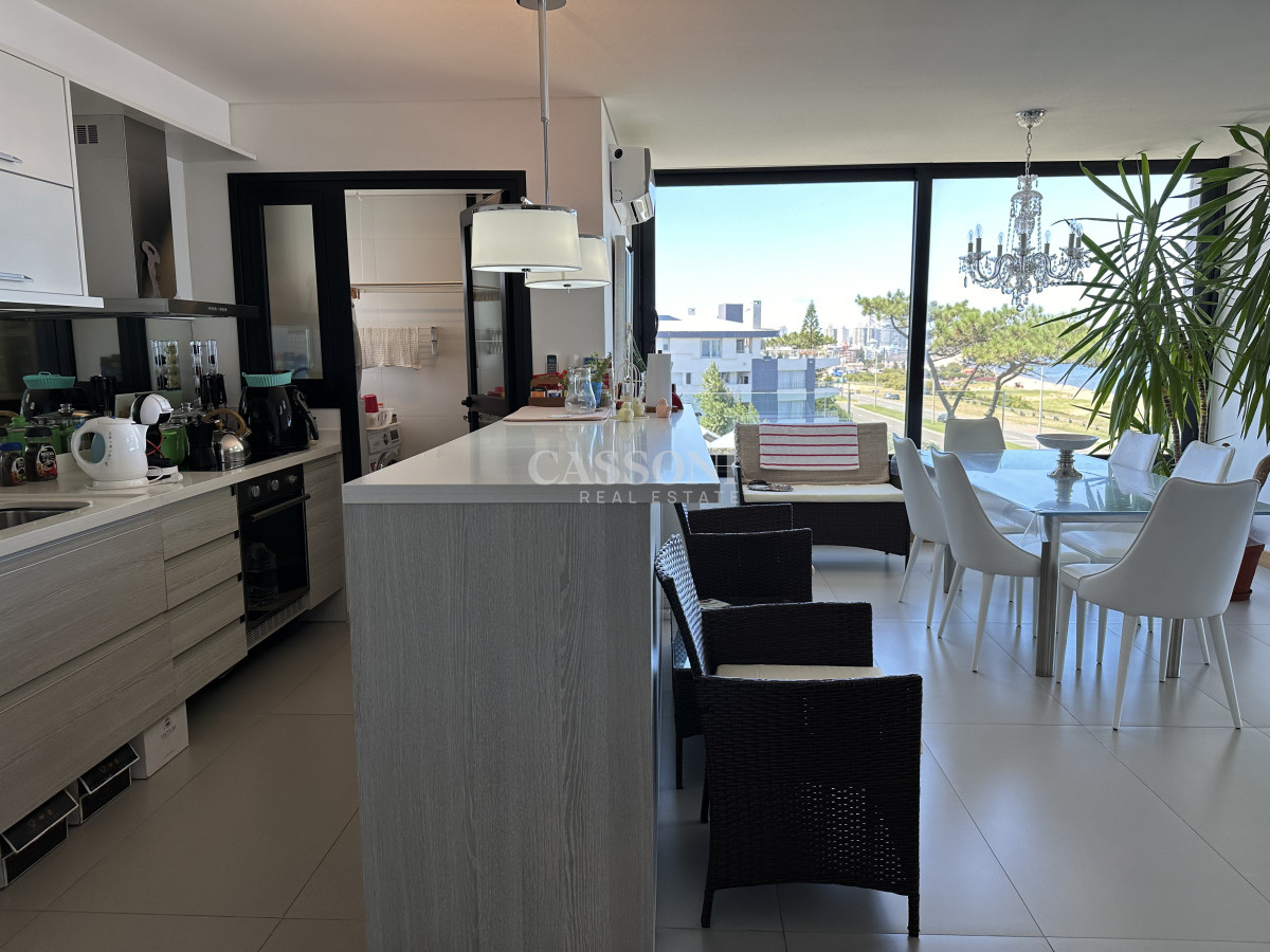Apartamento ID.1893 - Primera Linea al Mar, 3 Dormitorios, Playa Mansa 