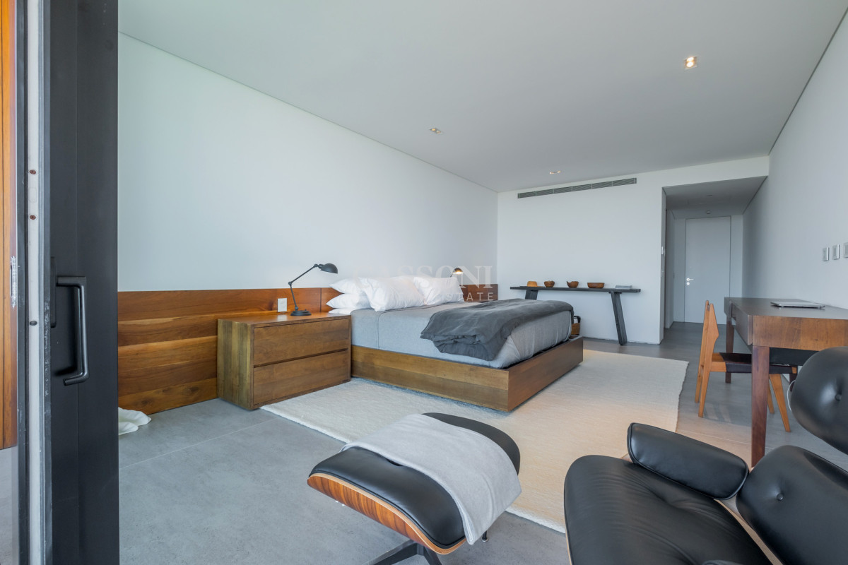 Apartamento ID.4893 - The Colette | Lujo frente al mar en su máxima expresión 