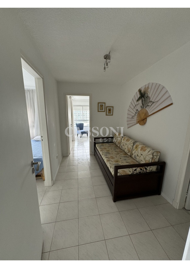 Apartamento ID.2184 - ALQUILER Y VENTA Apartamento 2D Long Beach, Punta del Este