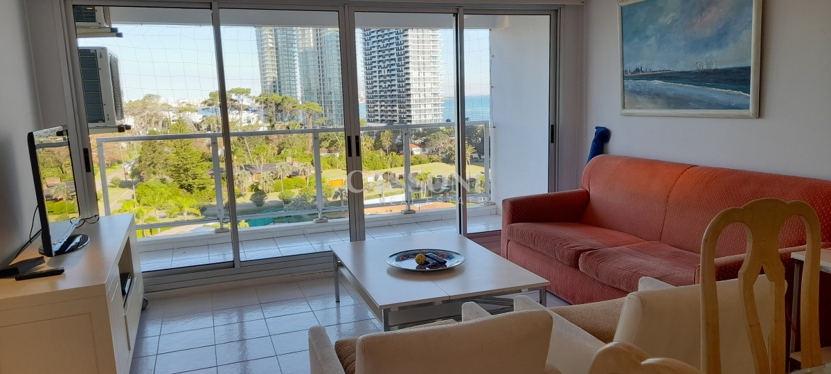 Apartamento ID.403 - Espacioso de 3 Dormitorios 