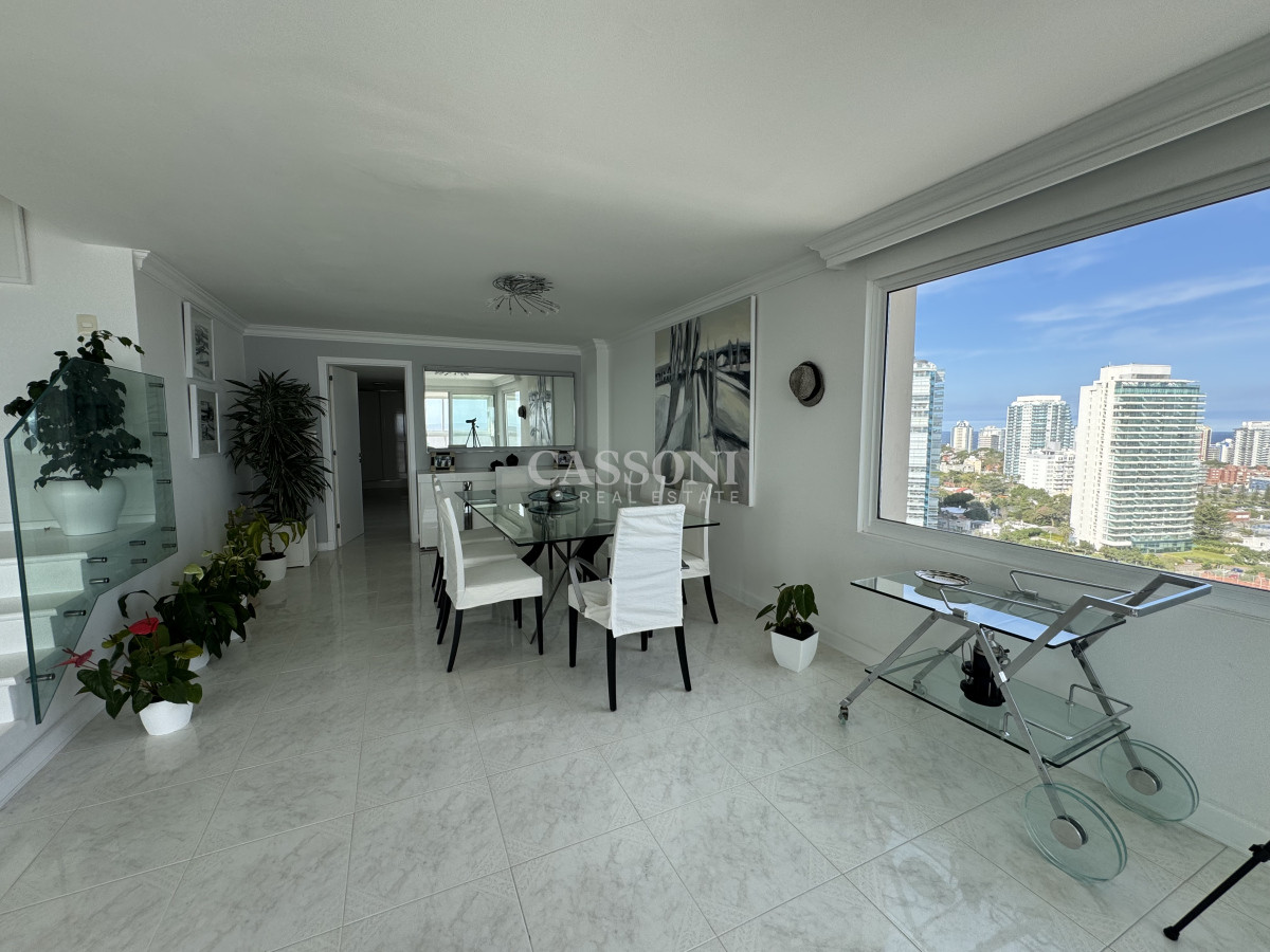 Apartamento ID.4781 - Tequendama I Penthouse Frente al Mar