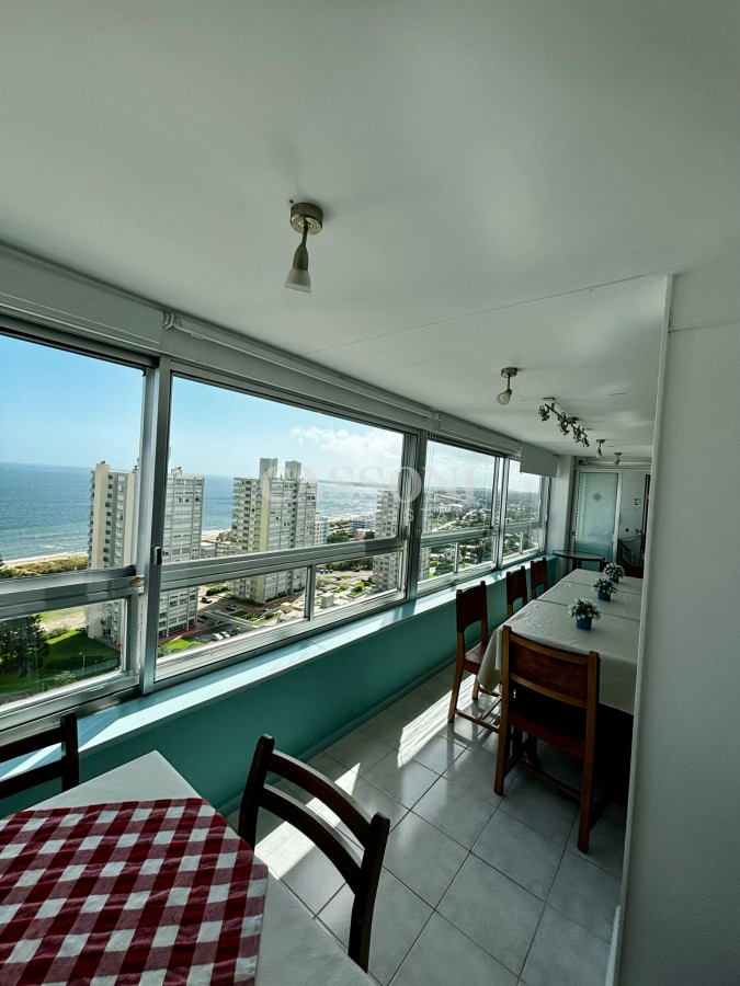 Apartamento ID.1896 - Venta Apartamento Unificado, 2 Dormitorios y medio, Dependecia, Lincoln Center  