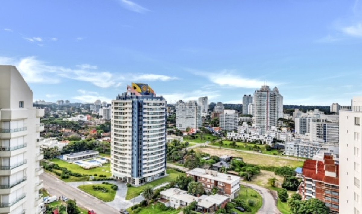 Apartamento ID.1421 - APARTAMENTO EN VENTA PENTHOUSE DUPLEX CON VISTA