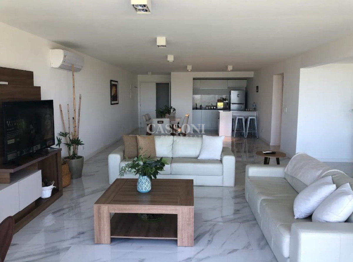 Apartamento ID.1738 - Venta Apartamento con Piscina Privada, Syrah Punta Ballena 