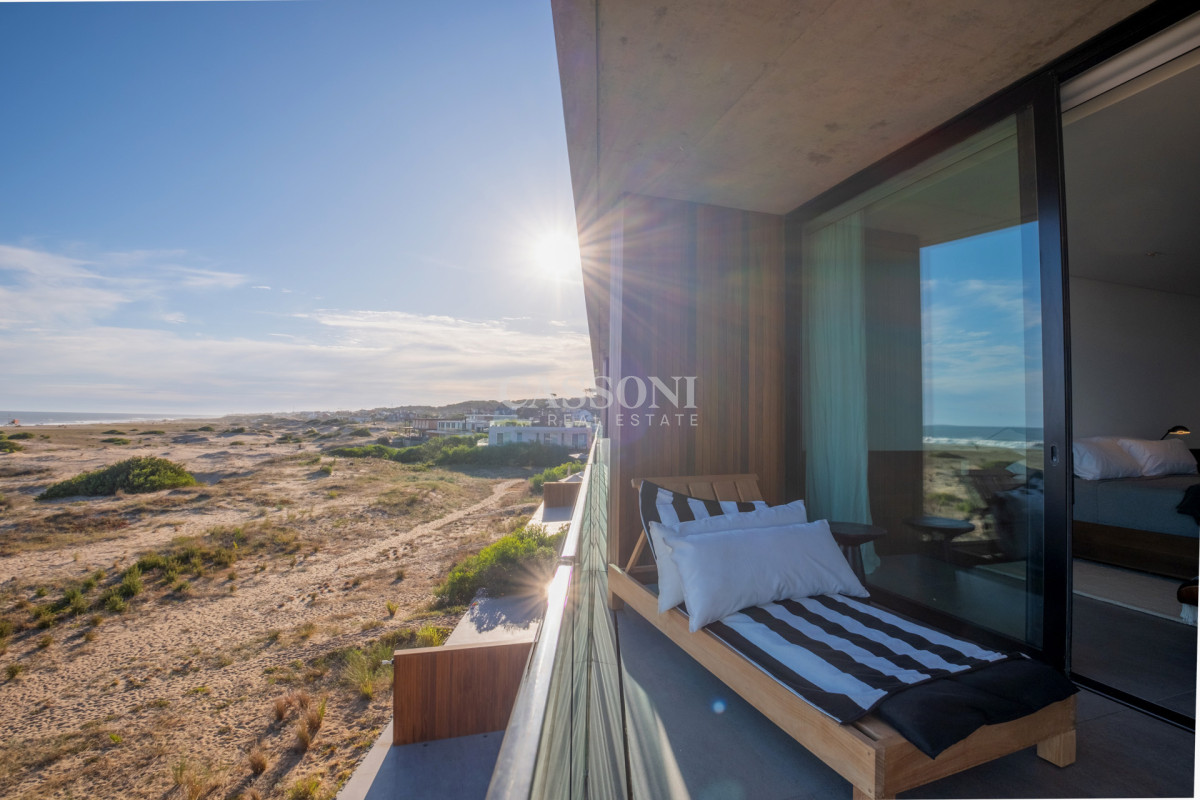 Apartamento ID.4893 - The Colette | Lujo frente al mar en su máxima expresión 
