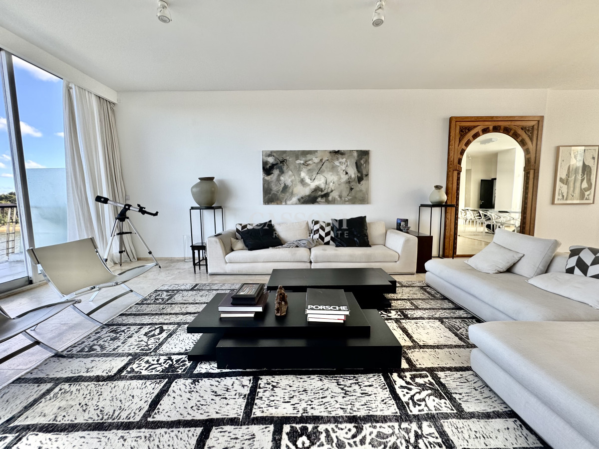 Apartamento ID.5123 - Dúplex de 4 dormitorios + servicio en Delamar, La Barra