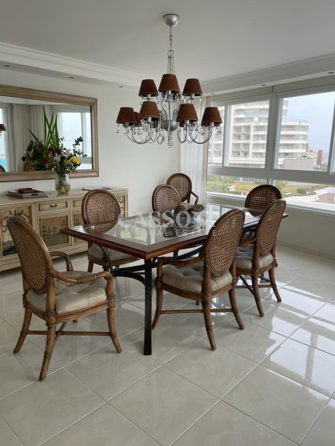 Apartamento ID.731 - Esquinero Superior en 1° fila Mansa