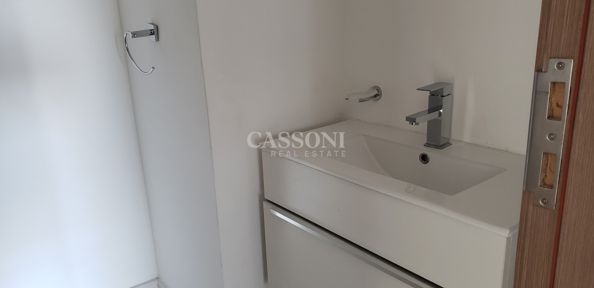Apartamento ID.25 - Venta, Piso Alto, 3 Dormitorios, Look Brava