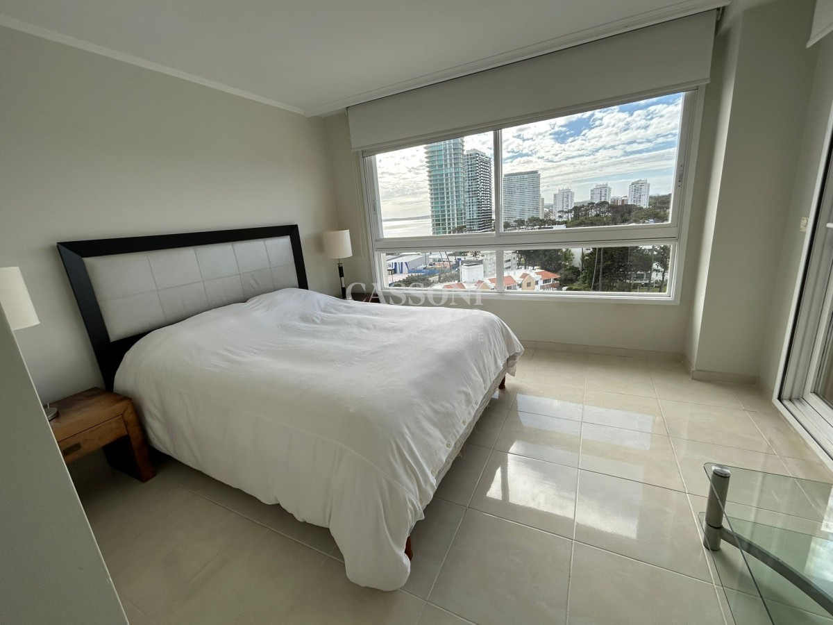 Apartamento ID.1429 - Esquinero 3 Suites y Dependencia, Luxury Tower