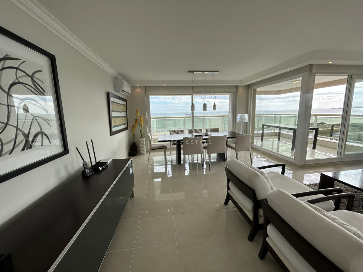 Apartamento ID.1429 - Esquinero 3 Suites y Dependencia, Luxury Tower