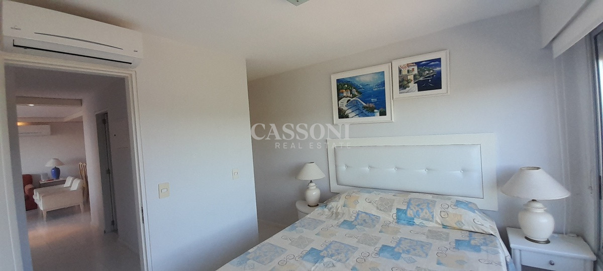 Apartamento ID.403 - Espacioso de 3 Dormitorios 