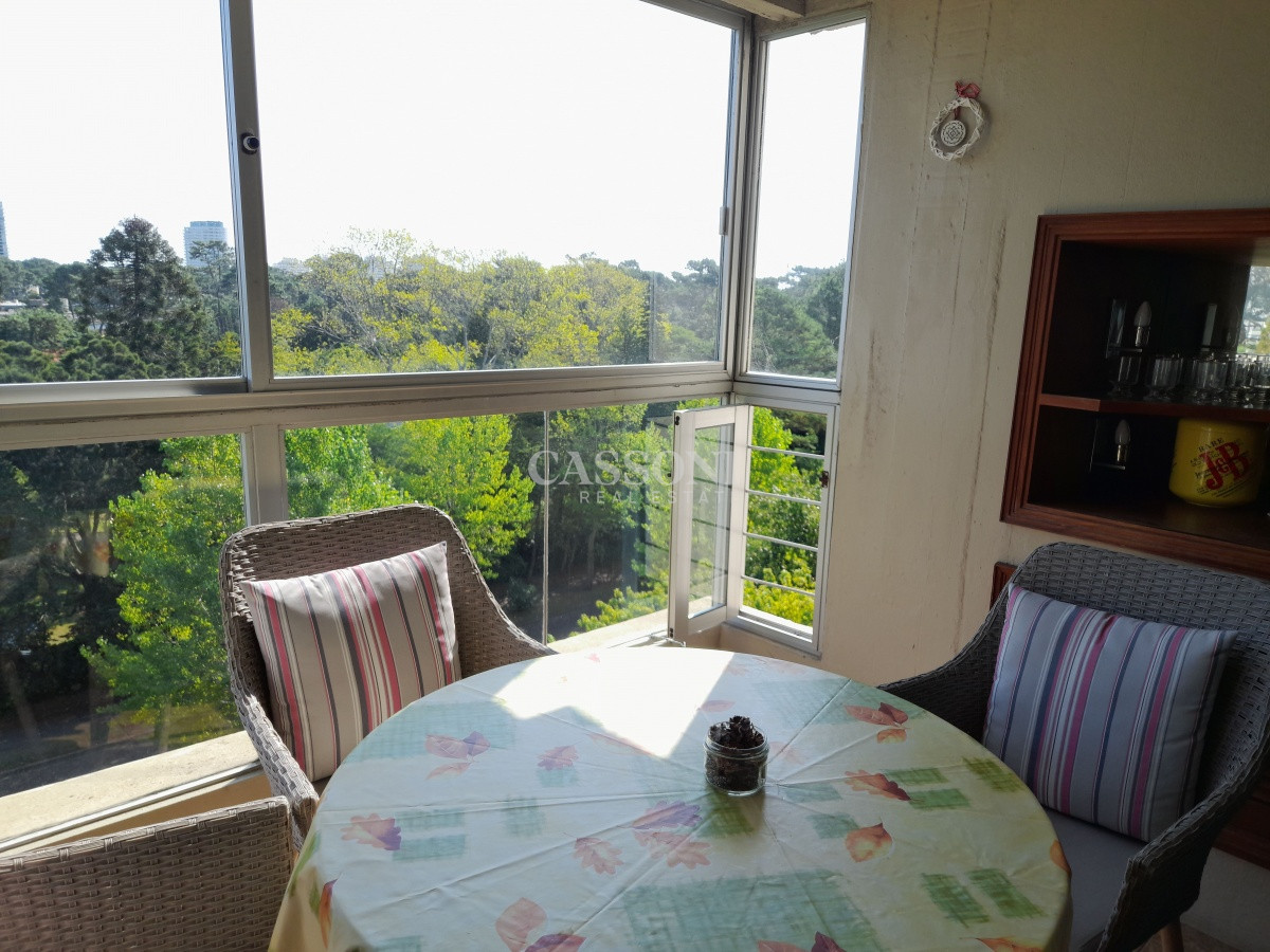 Apartamento ID.1004 - Venta Apartamento 2 Dormitorios en Cantegril 