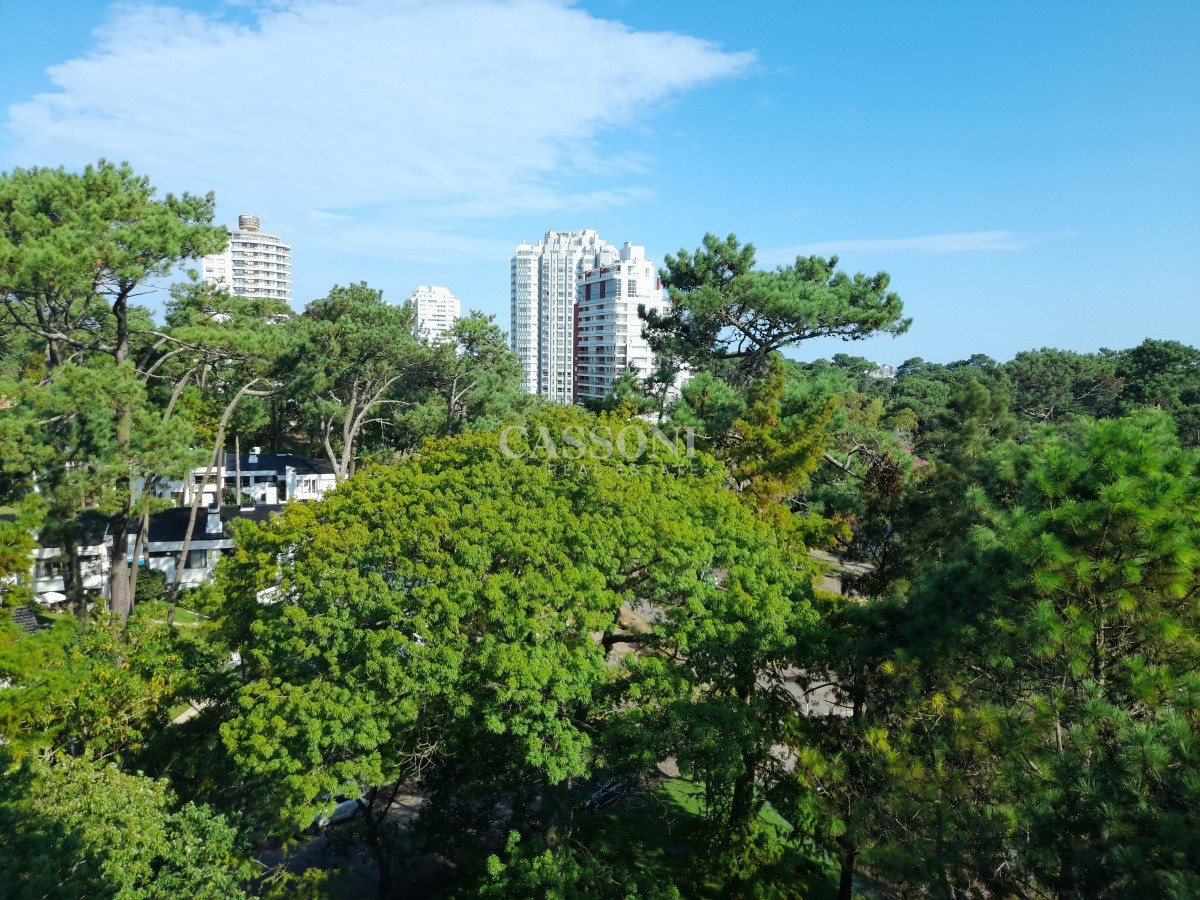 Apartamento ID.1004 - Venta Apartamento 2 Dormitorios en Cantegril 