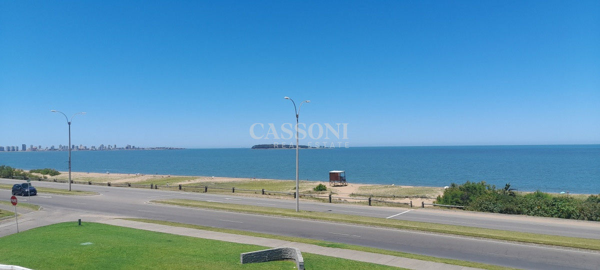 Apartamento ID.896 - Alquiler Frente al Mar 