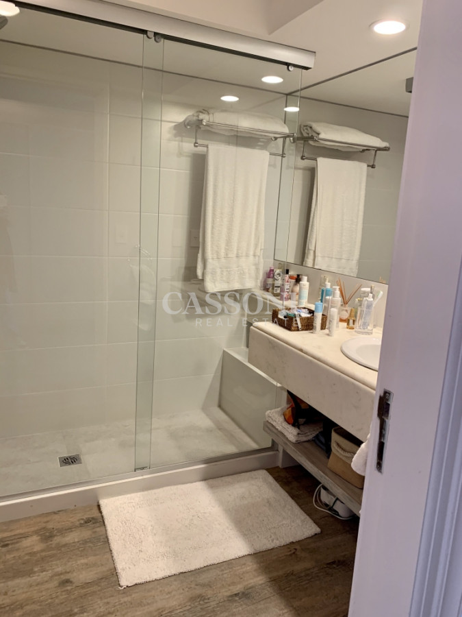 Apartamento ID.14 - Venta 4 Suites, Frente al Puerto con jardin