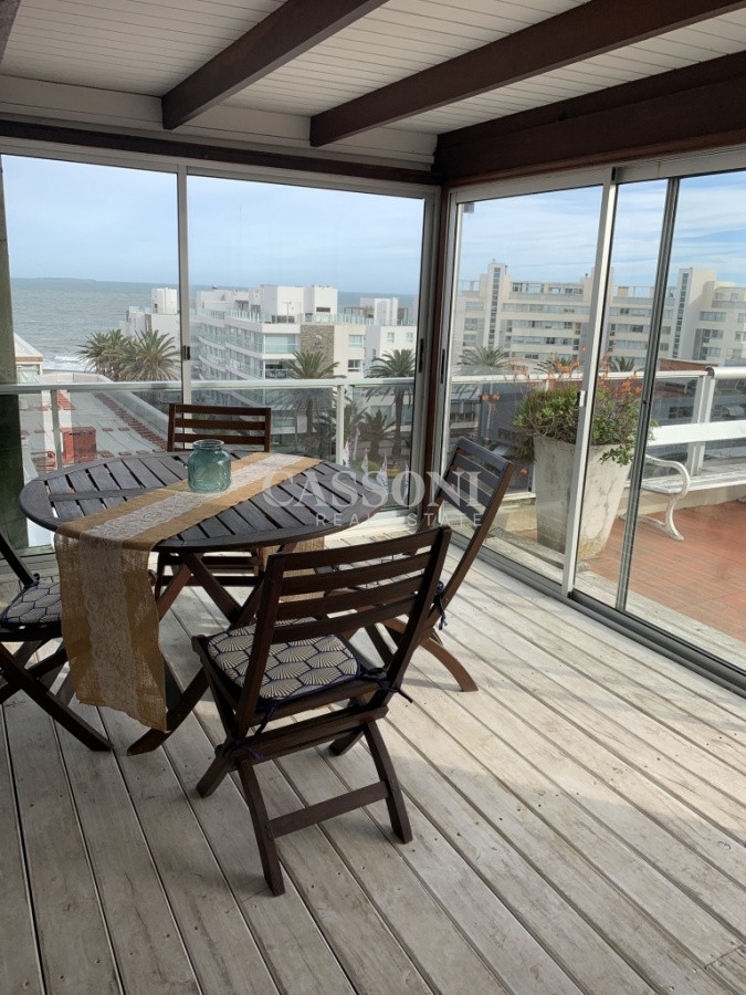 Apartamento ID.24 - Venta de apartamento puerto de 3 dormitorios y barbacoa propia