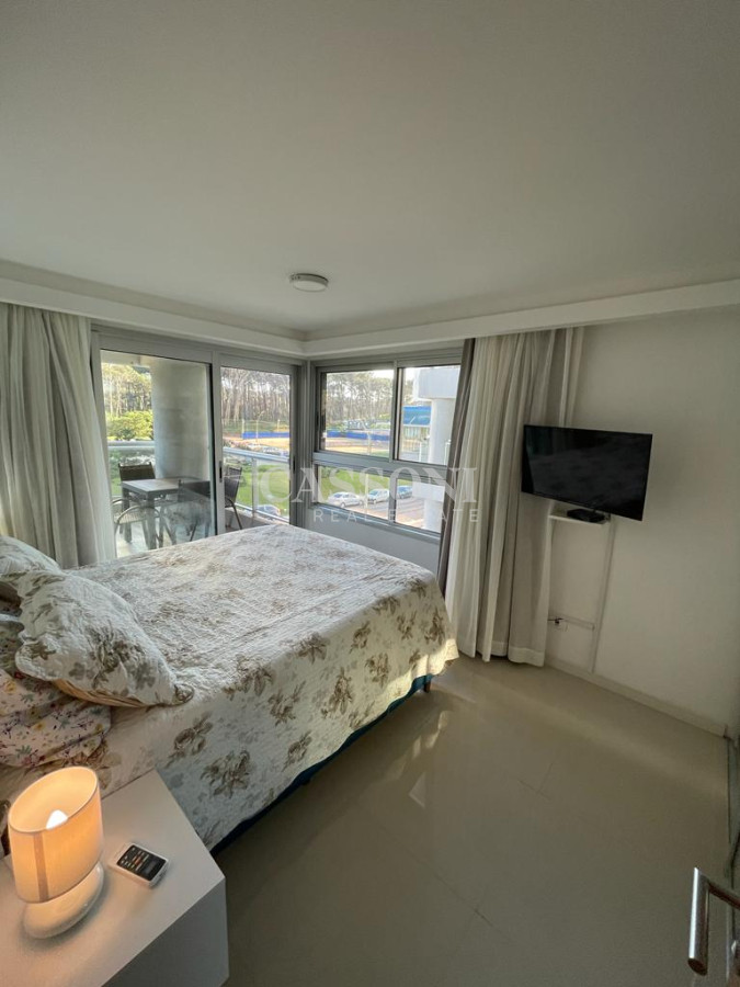 Apartamento ID.4021 - APTO DE 1 DORMITORIO, EDIFICIO LOOK BRAVA, PARADA 10