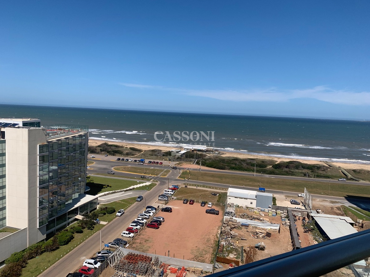 Apartamento ID.26 - Look Brava, 3 Dormitorios y Servicio, Piso alto, Parrillero exclusivo