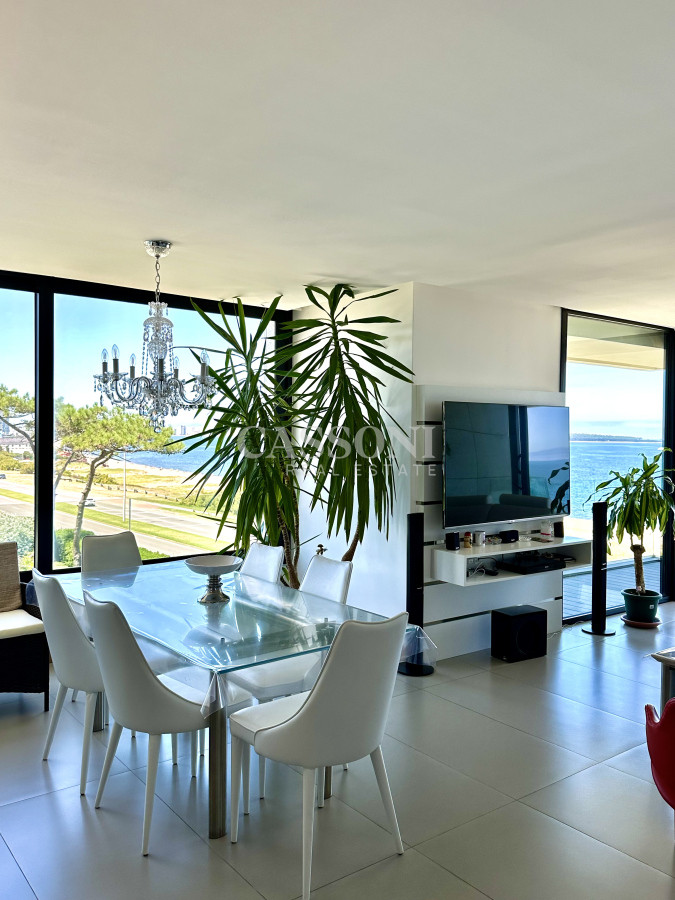 Apartamento ID.1893 - Primera Linea al Mar, 3 Dormitorios, Playa Mansa 