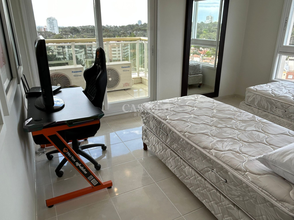 Apartamento ID.1429 - Esquinero 3 Suites y Dependencia, Luxury Tower