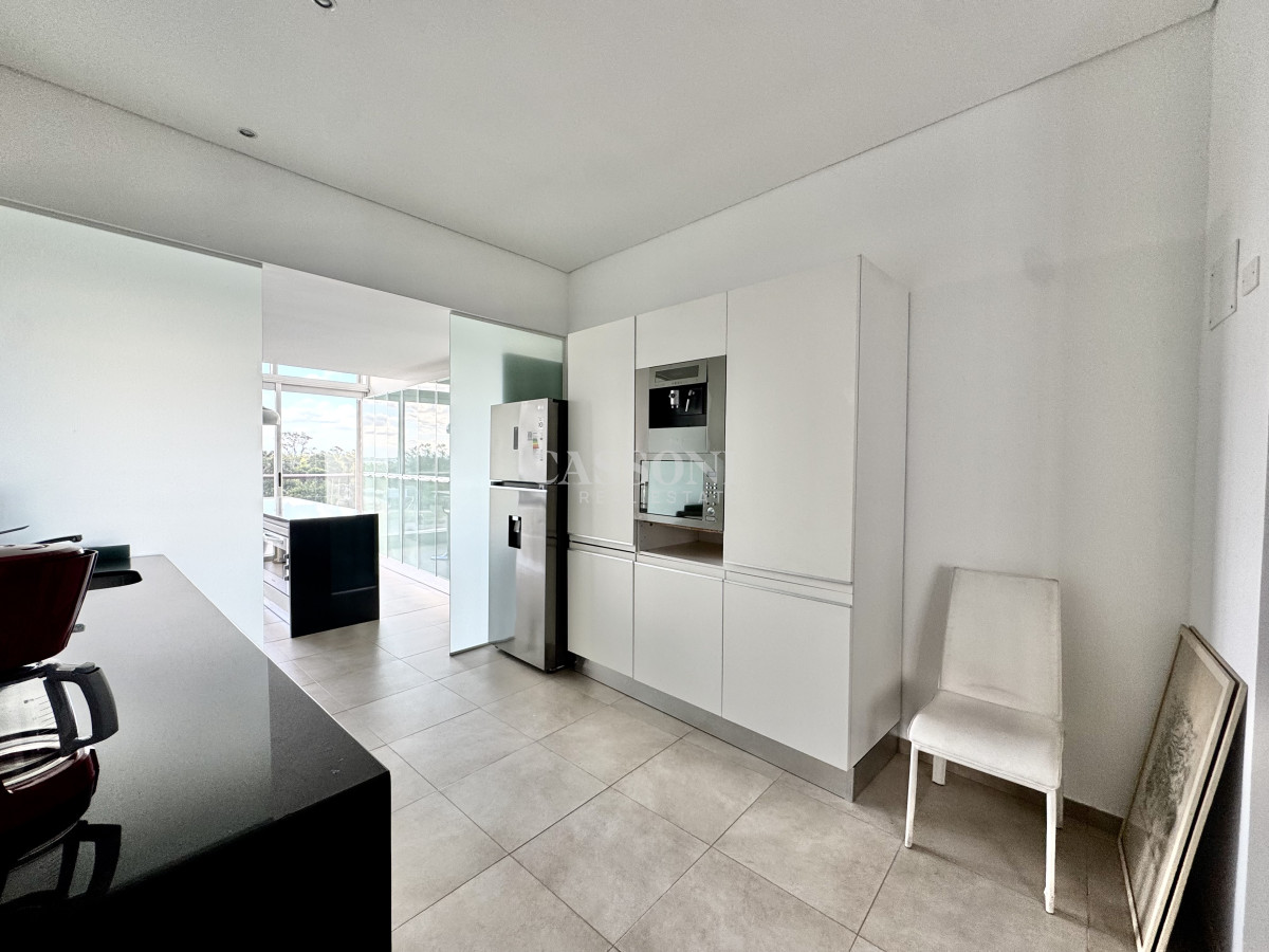 Apartamento ID.5123 - Dúplex de 4 dormitorios + servicio en Delamar, La Barra