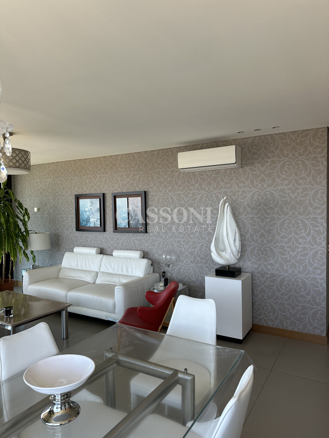 Apartamento ID.1893 - Primera Linea al Mar, 3 Dormitorios, Playa Mansa 