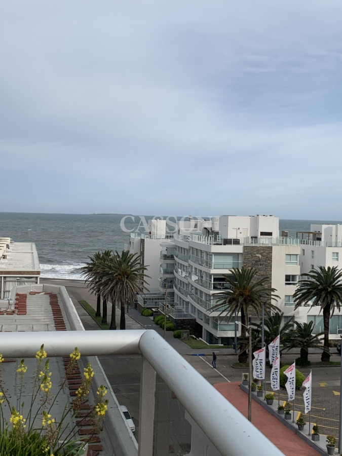Apartamento ID.24 - Venta de apartamento puerto de 3 dormitorios y barbacoa propia