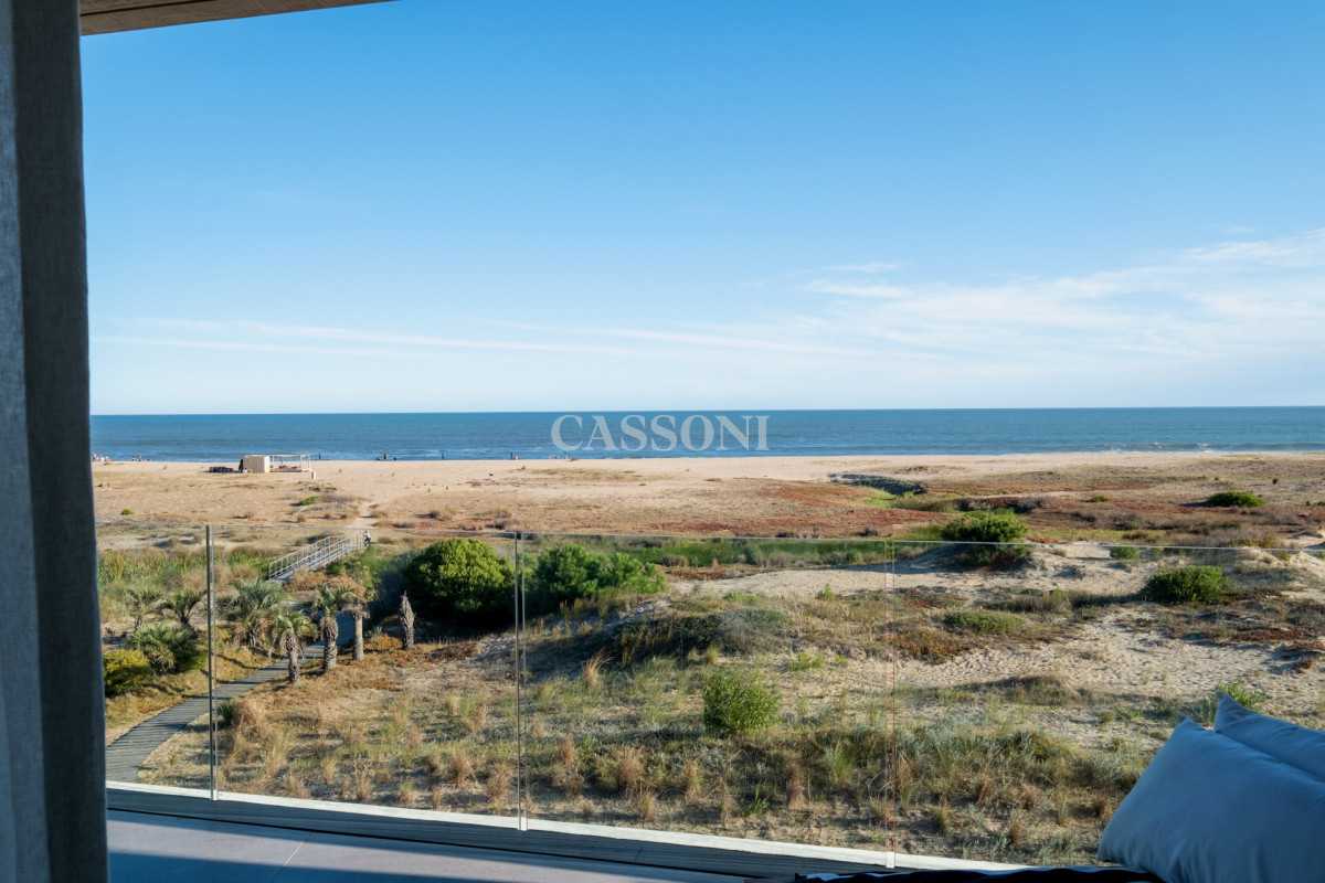 Apartamento ID.4893 - The Colette | Lujo frente al mar en su máxima expresión 