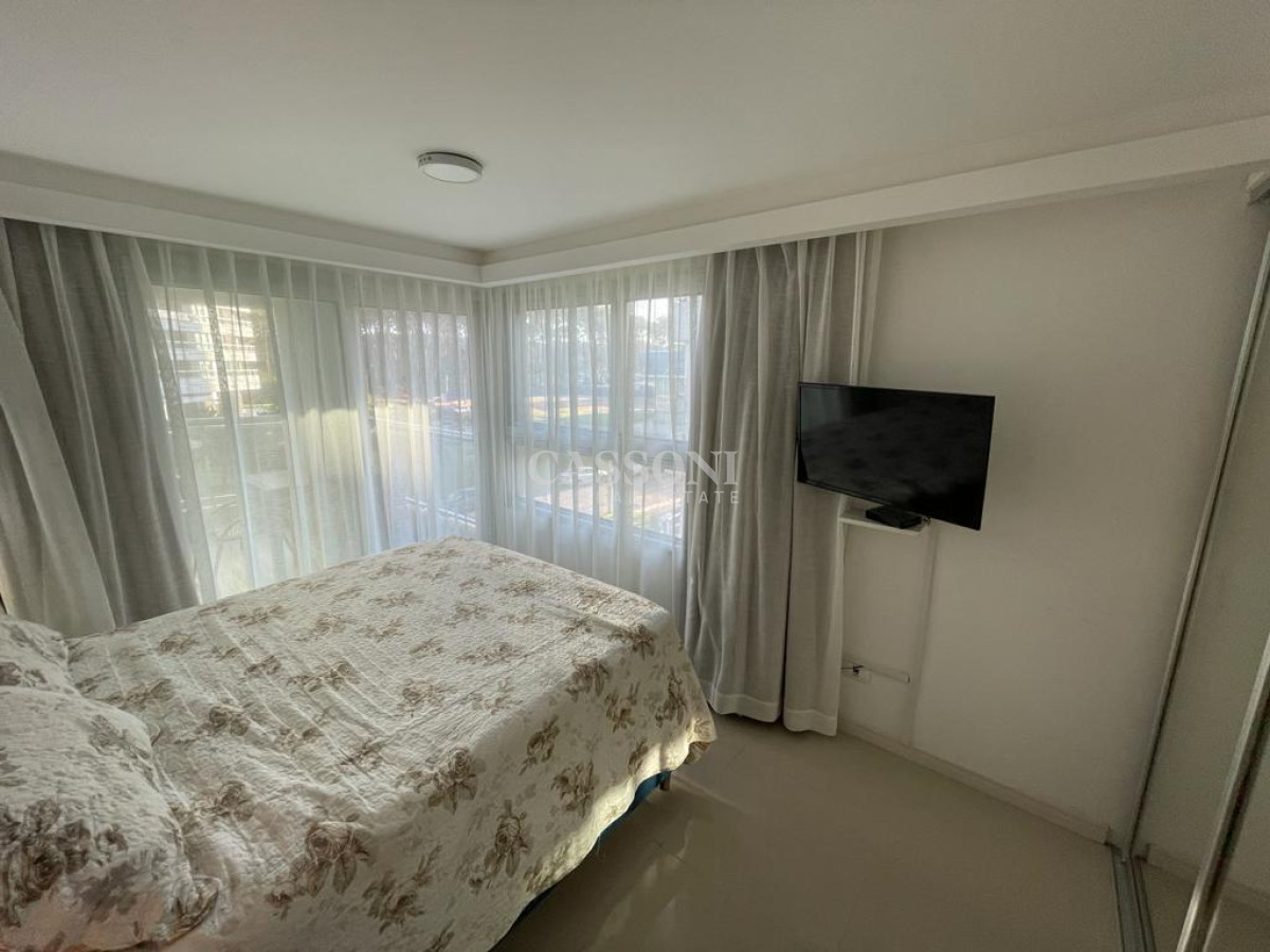 Apartamento ID.4021 - APTO DE 1 DORMITORIO, EDIFICIO LOOK BRAVA, PARADA 10