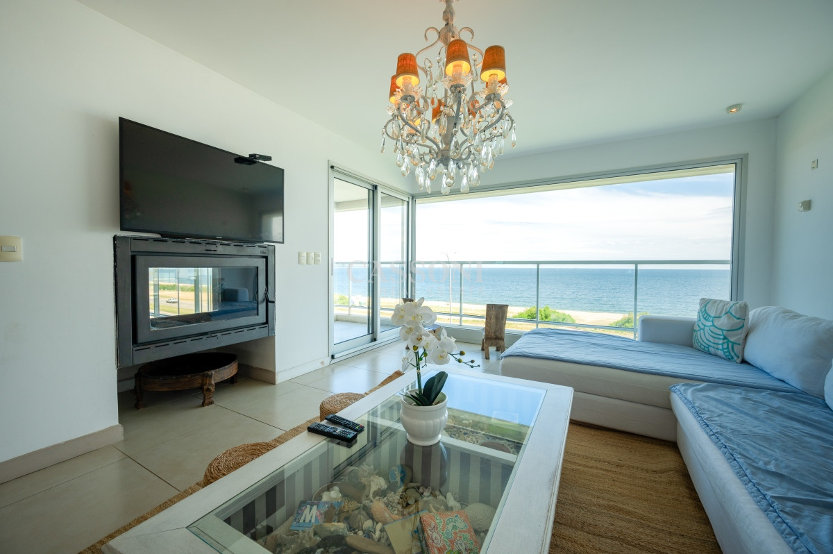 Apartamento ID.1586 - Venta Apartamento Penthouse, Frente al Mar