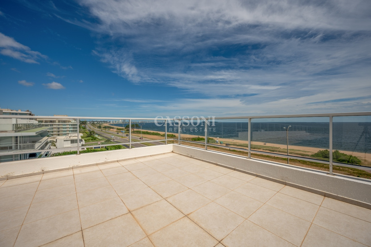 Apartamento ID.1586 - Venta Apartamento Penthouse, Frente al Mar