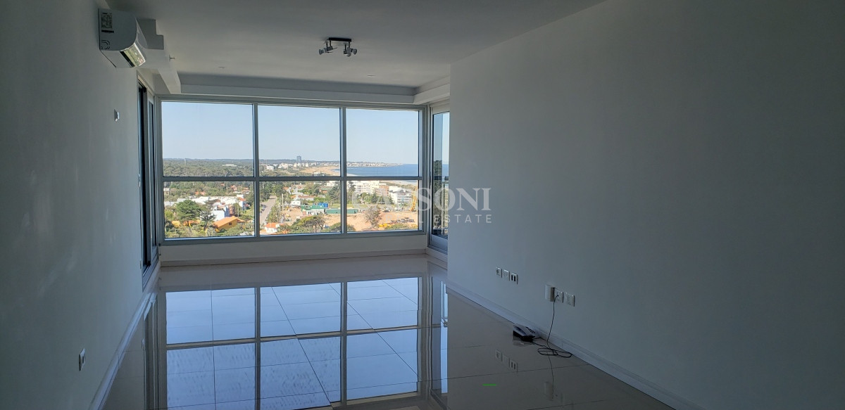 Apartamento ID.25 - Venta, Piso Alto, 3 Dormitorios, Look Brava