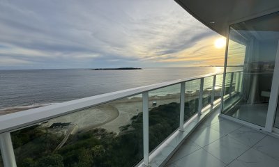 Apartamento 4 Dormitorios Paramount Playa Mansa