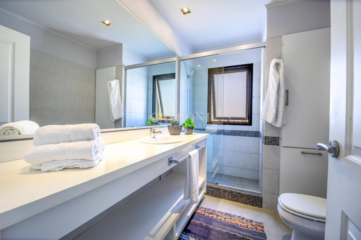 Casa ID.190 - Venta Casa 3 Dormitorios, Barrio Privado 
