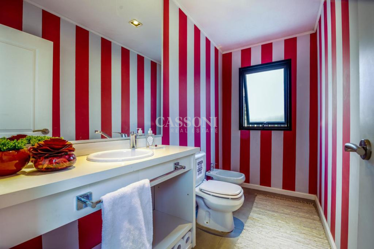 Casa ID.190 - Venta Casa 3 Dormitorios, Barrio Privado 