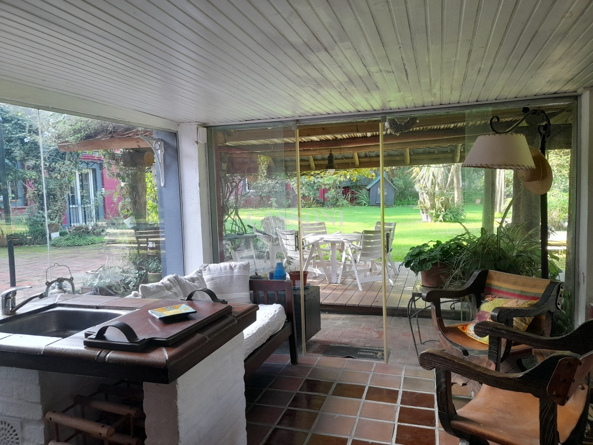 Casa ID.1261 - Casa en Mansa, Gran terreno, Piscina climatizada, Losa radiante 