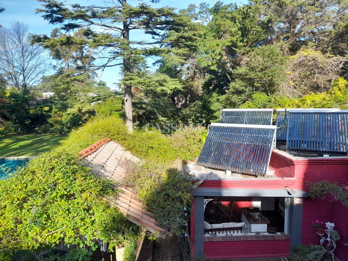 Casa ID.1261 - Casa en Mansa, Gran terreno, Piscina climatizada, Losa radiante 