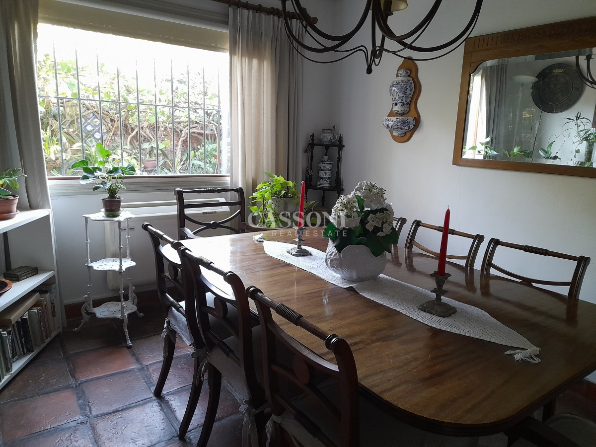 Casa ID.1261 - Casa en Mansa, Gran terreno, Piscina climatizada, Losa radiante 